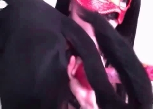 Zoo slut gets screwed by trained pup